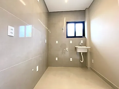 Casa em Construção, 2 Dormitórios sendo 1 Suíte - Lisboa Iii - Foto 12