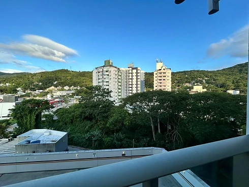 Apartamento em Córrego Grande, Florianópolis