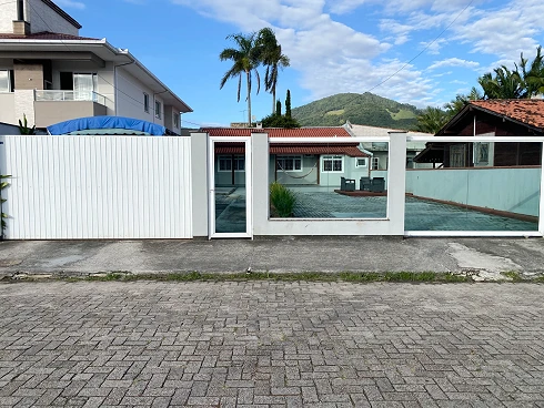 Casa em Rio Caveiras, Biguaçu