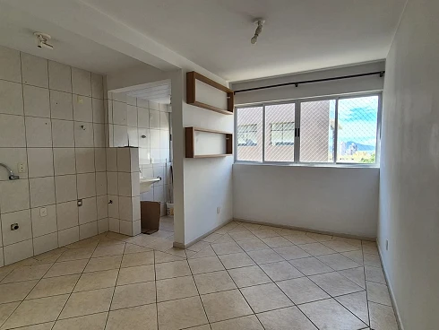 Apartamento em Roçado, São José