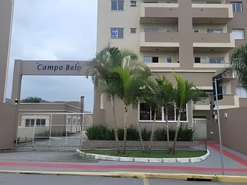 Apartamento em Serraria, São José