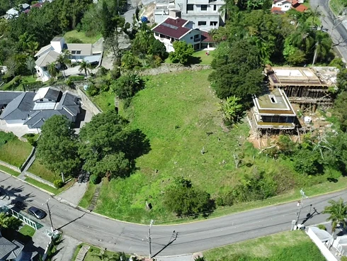 Terreno em Bosque das Mansões, São José