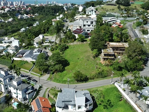 Terreno com 0 quartos em Bosque das Mansões, São José