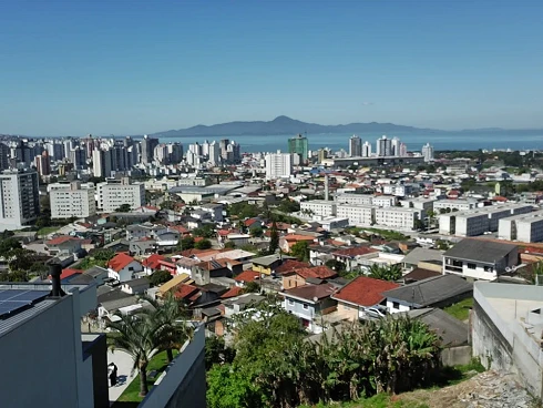Terreno em Bosque das Mansões, São José