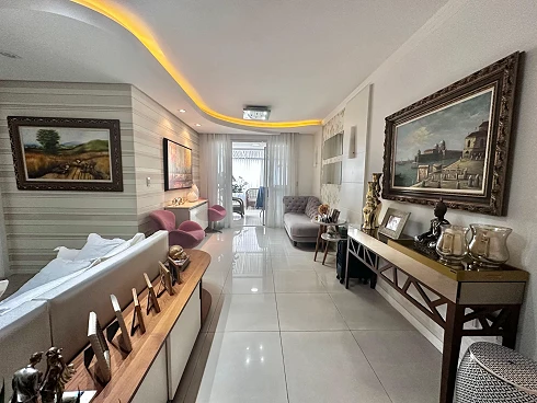 Apartamento em Kobrasol, São José