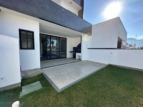 Casa em Beira Rio, Biguaçu