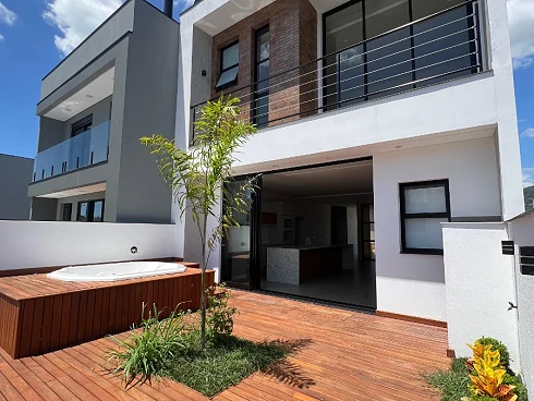 Casa em Beira Rio, Biguaçu