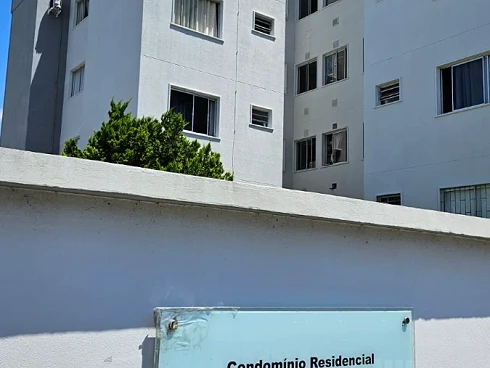 Apartamento em Serraria, São José