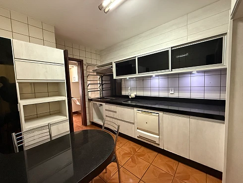 Apartamento em Coqueiros, Florianópolis