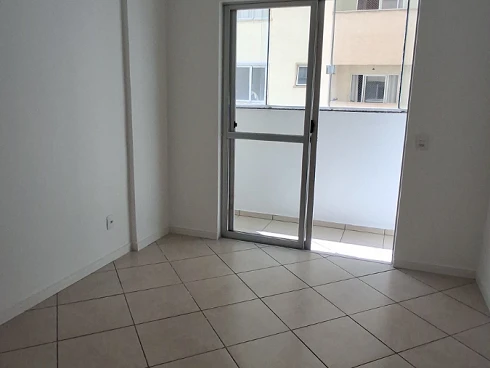 Apartamento em Areias, São José