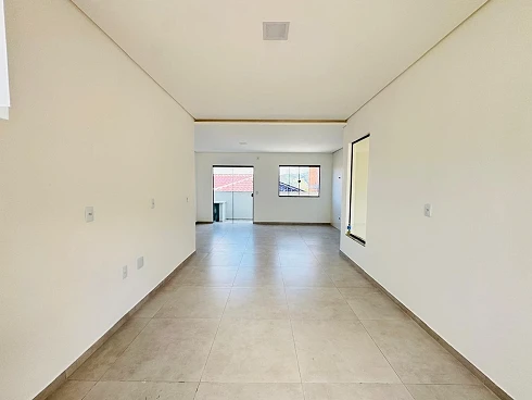 Sobrado geminado em Forquilhas, São José