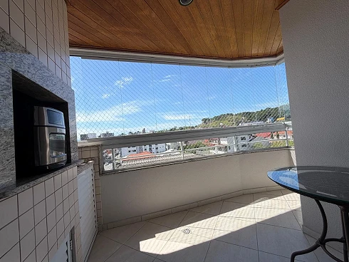 Apartamento em Flor de Nápolis, São José