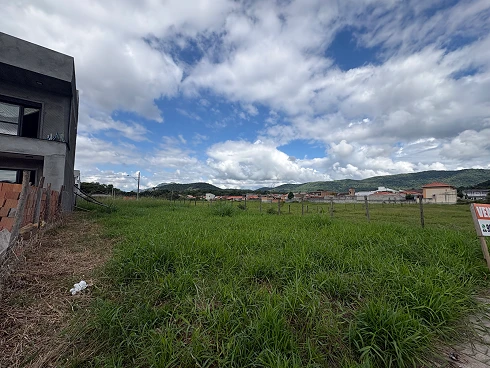 Terreno em Forquilhas, São José