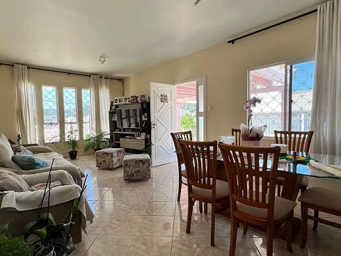Casa em Flor de Nápolis, São José
