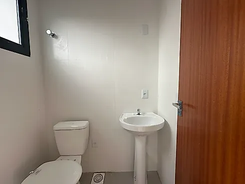 Sobrado geminado em Serraria, São José