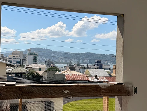 Apartamento em Coqueiros, Florianópolis