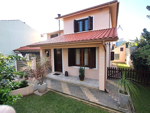 Casa em Coqueiros, Florianópolis