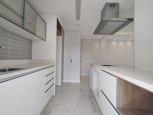 Apartamento em Coqueiros, Florianópolis
