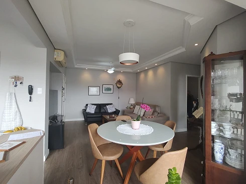 Apartamento em Coqueiros, Florianópolis