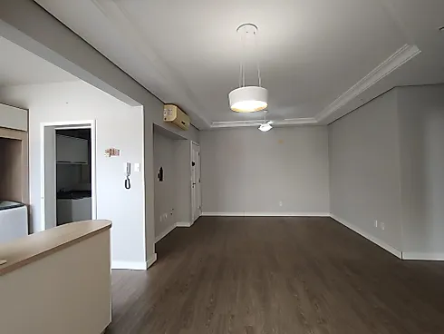 Apartamento 2 Quartos com 1 Suíte - Coqueiros - Apartamento em Coqueiros, Florianópolis - Foto 2