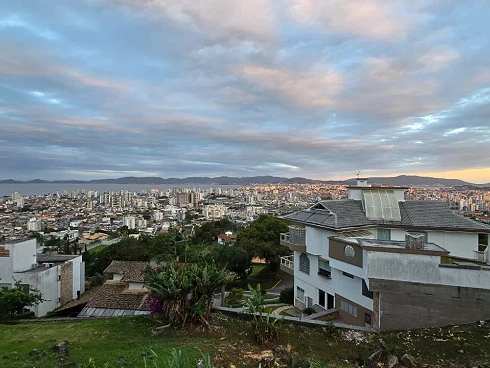 Terreno com 0 quartos em Bosque das Mansões, São José