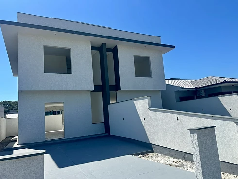 Sobrado geminado em Bela Vista, Palhoça