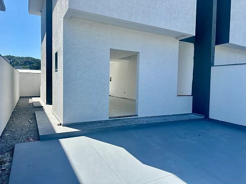 Sobrado geminado em Bela Vista, Palhoça