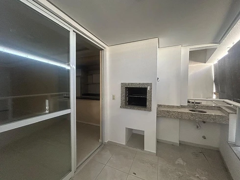 Apartamento em Kobrasol, São José