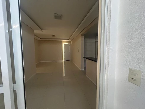 Apartamento em Kobrasol, São José