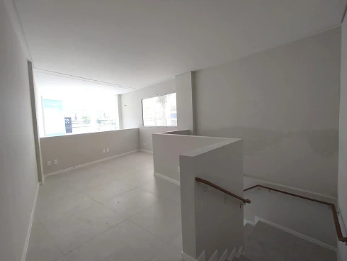 Loja térrea em Trindade, Florianópolis