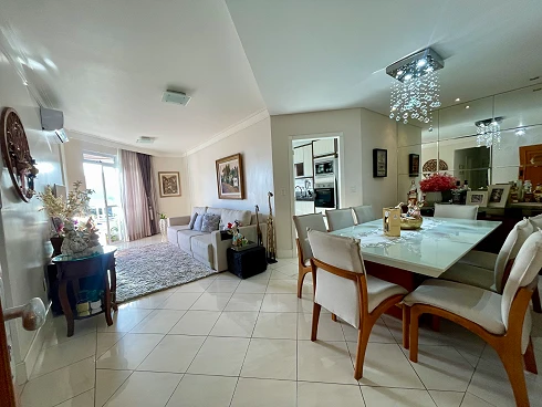 Apartamento em Kobrasol, São José