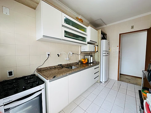 Apartamento em Kobrasol, São José