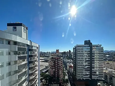 Apartamento em Kobrasol, São José