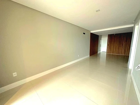 Apartamento em Kobrasol, São José
