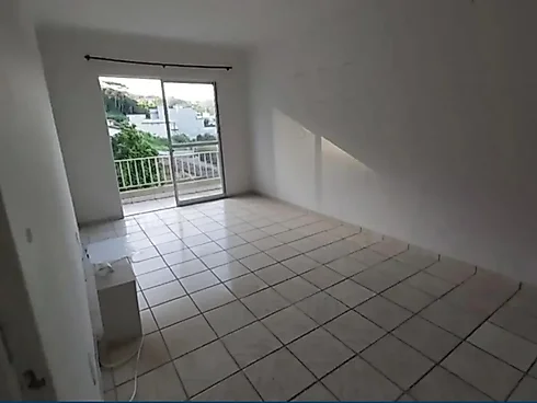 Apartamento em Ponta de Baixo, São José