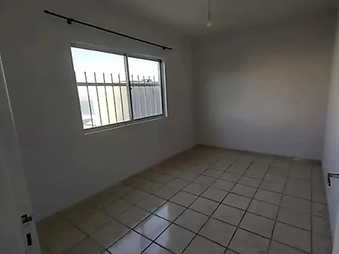 Apartamento em Ponta de Baixo, São José