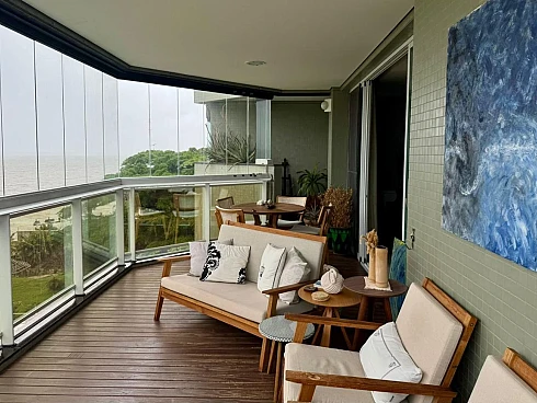 Apartamento em Coqueiros, Florianópolis