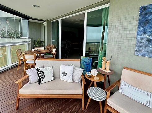 Apartamento em Coqueiros, Florianópolis