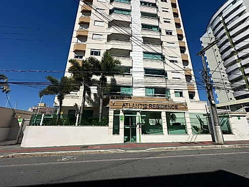 Apartamento em Barreiros, São José