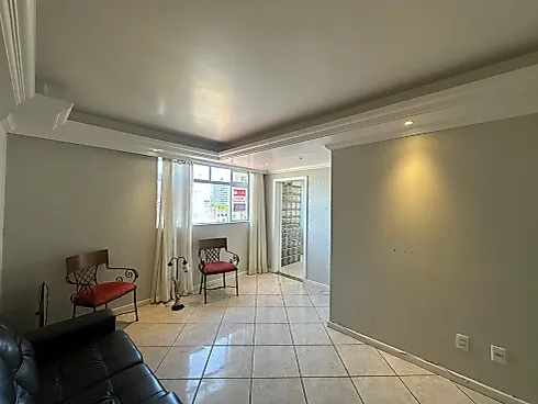 Apartamento em Coqueiros, Florianópolis