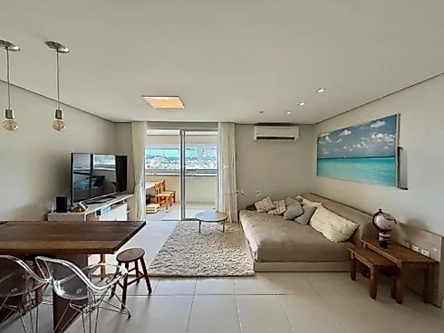 Apartamento em Kobrasol, São José