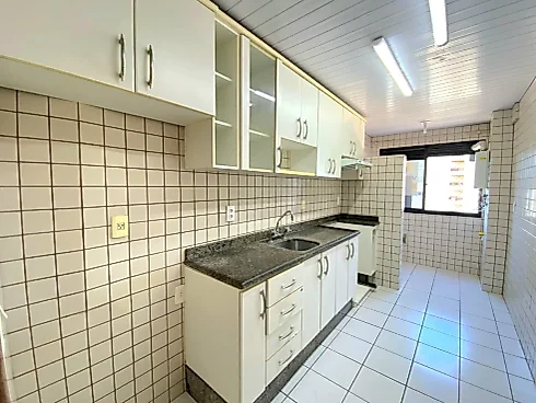 Apartamento em Agronômica, Florianópolis