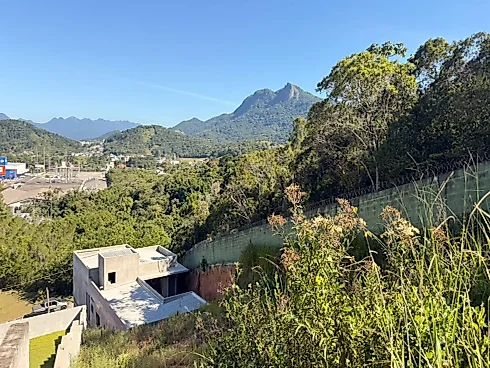 Terreno em Forquilhas, São José
