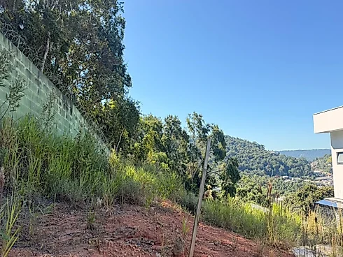 Terreno em Forquilhas, São José