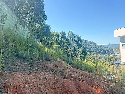 Terreno em Forquilhas, São José