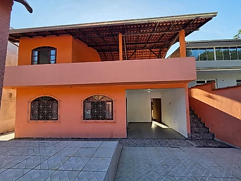 Casa com 4 quartos em Fazenda Santo Antônio, São José