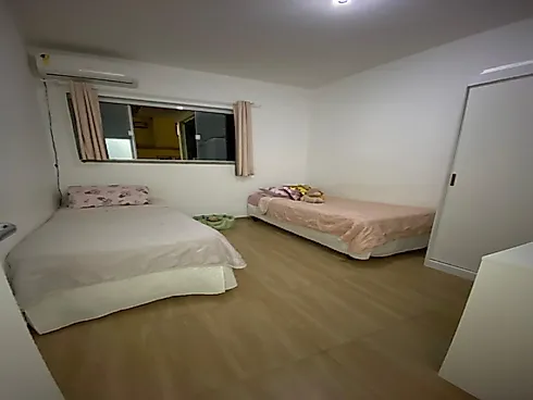 Thumbnail 28