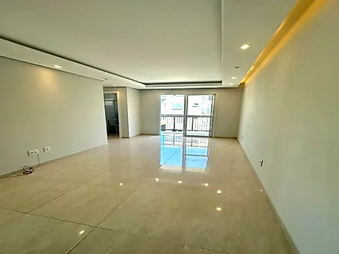 Apartamento em Fundos, Biguaçu