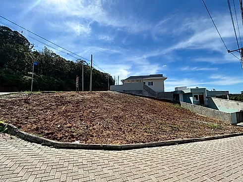 Terreno em Forquilhas, São José