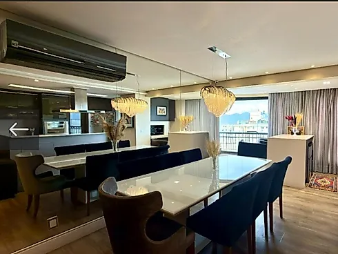 Apartamento em Coqueiros, Florianópolis
